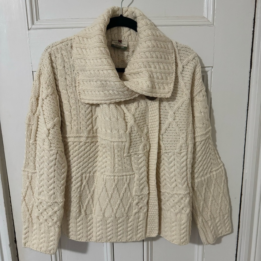 Carraigdonn Irish Wool Cream Cable Knit Sweater